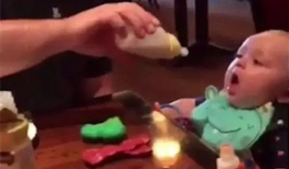 喝奶视频,探索喝奶视频的魅力与启示